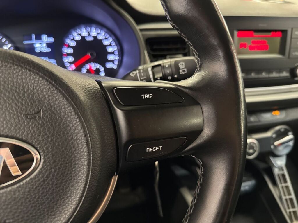 Kia Rio 2018 Hopea
