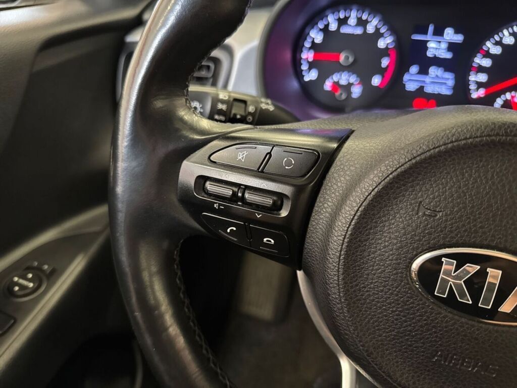 Kia Rio 2018 Hopea
