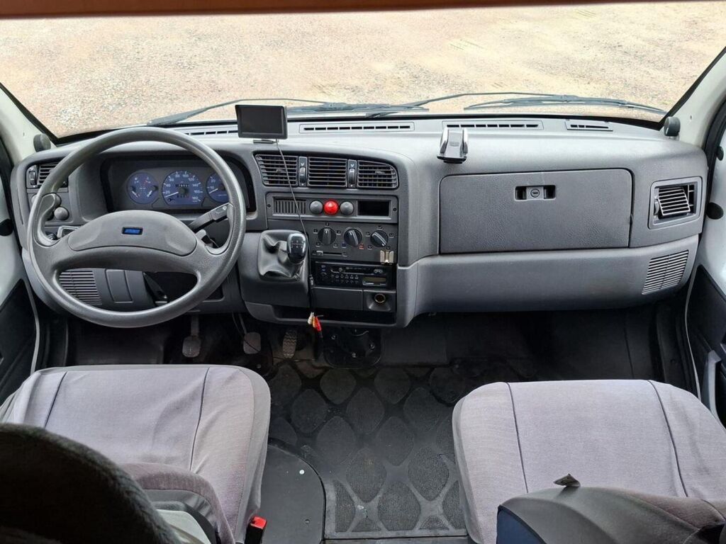 Dethleffs Advantage T6241 2002 Valkoinen