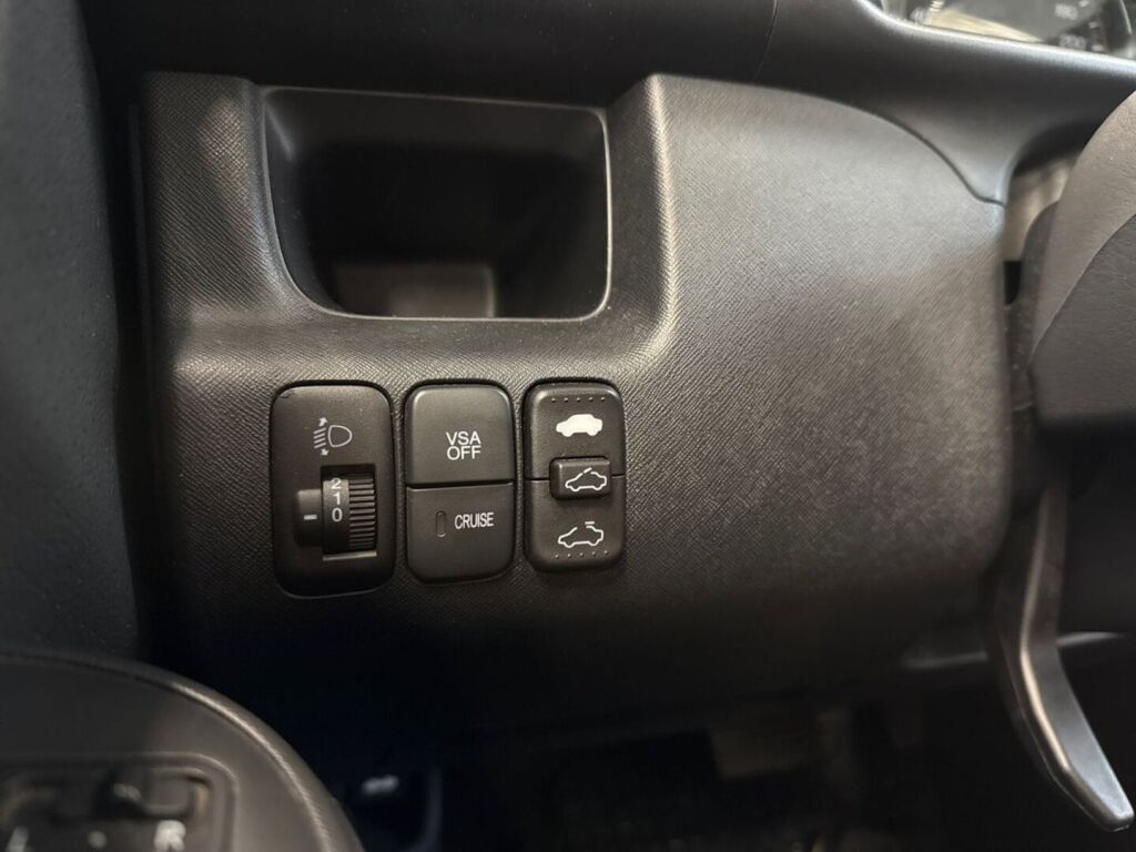 Honda CR-V 2006 Musta