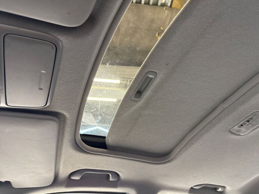 Honda CR-V 2006 Musta