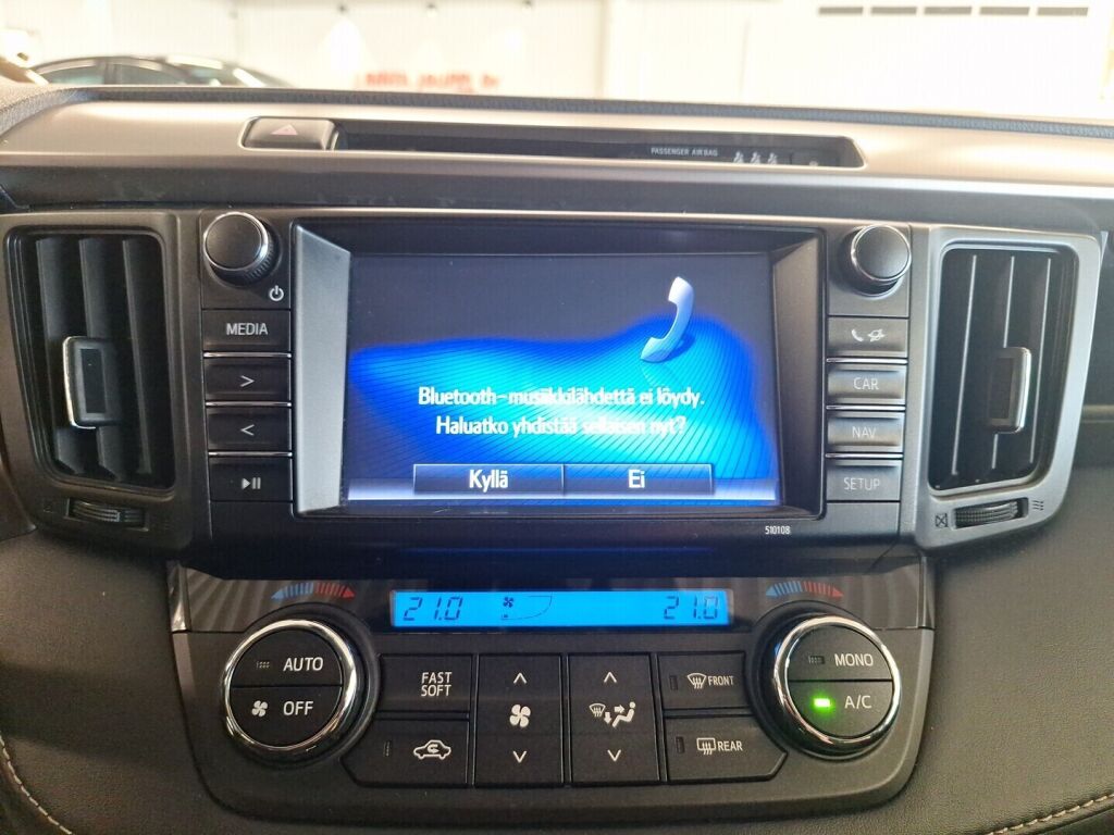 Toyota RAV4 2017 Valkoinen