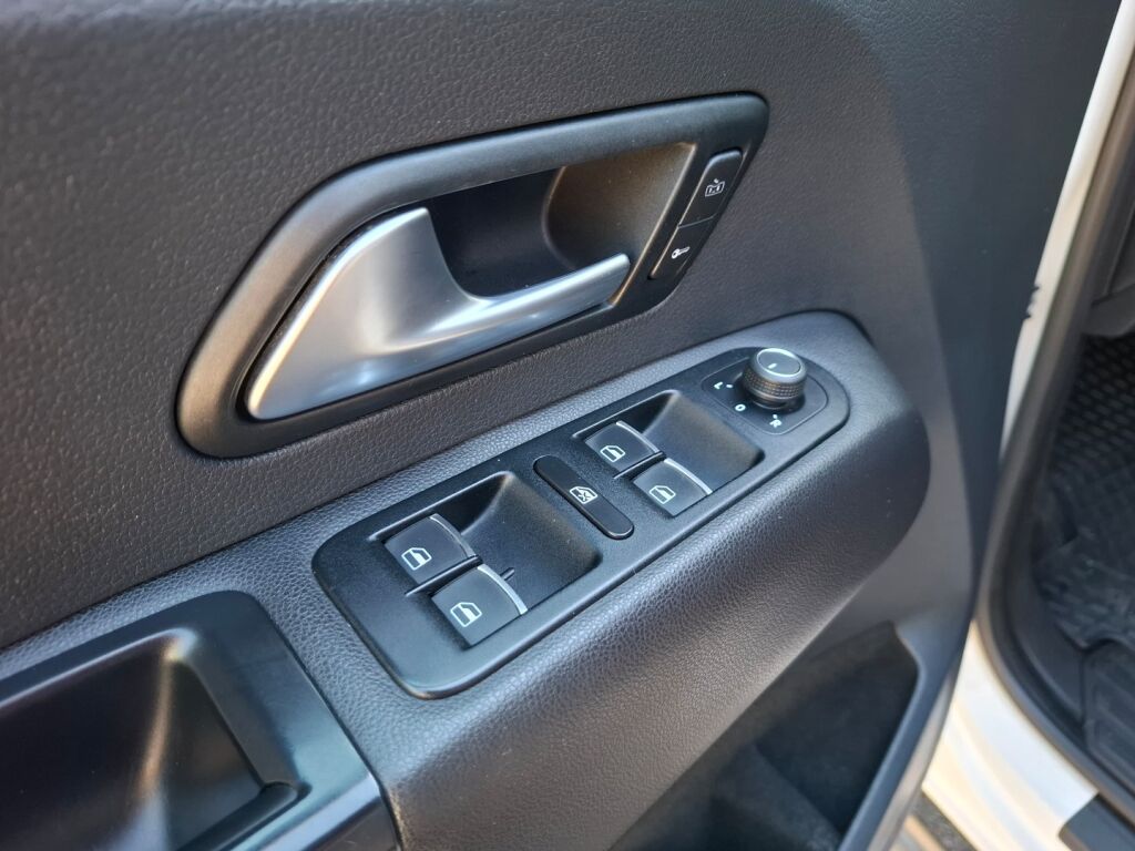 Volkswagen Amarok 2018 Valkoinen