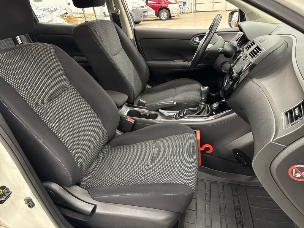 Nissan Pulsar 2018 Valkoinen