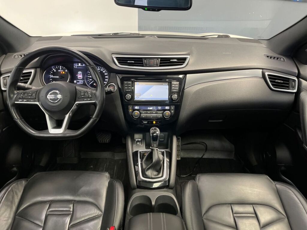 Nissan Qashqai 2017 Valkoinen
