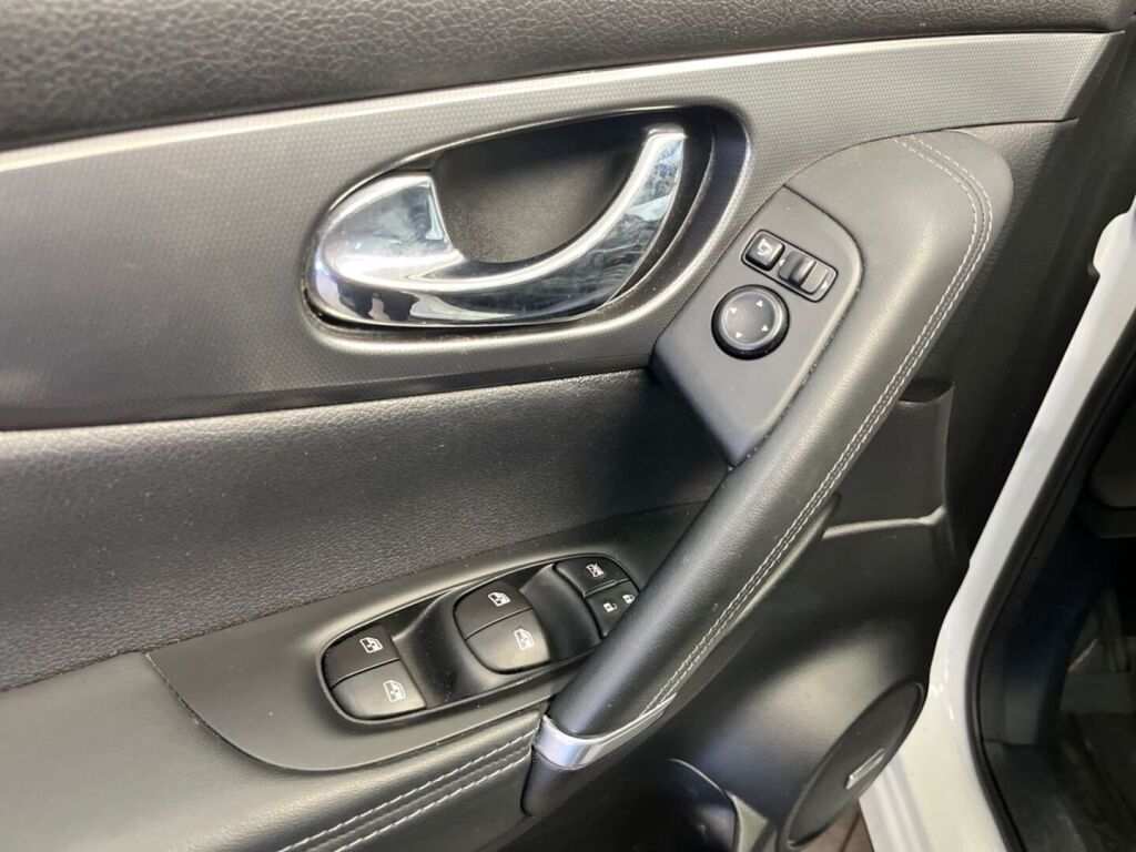 Nissan Qashqai 2017 Valkoinen
