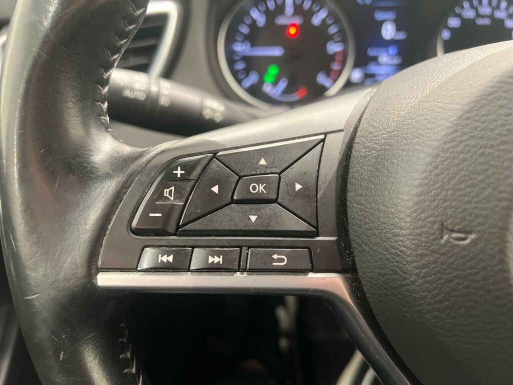 Nissan Qashqai 2017 Valkoinen