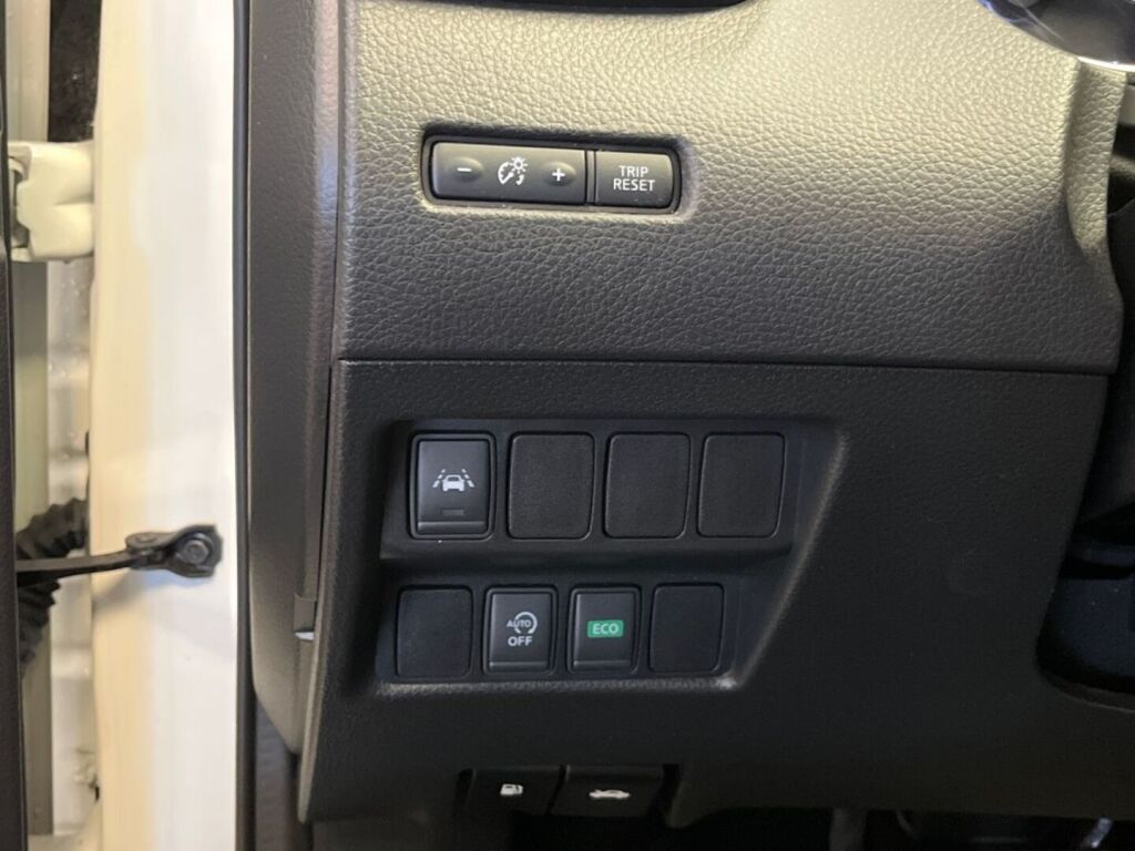 Nissan Qashqai 2017 Valkoinen