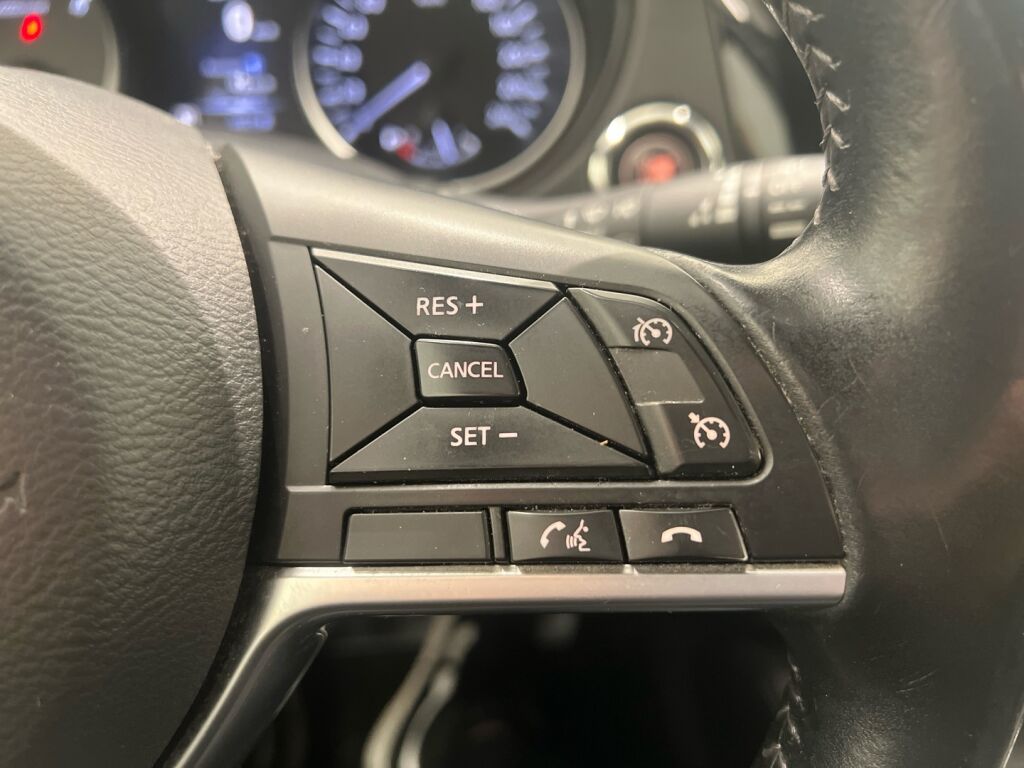 Nissan Qashqai 2017 Valkoinen