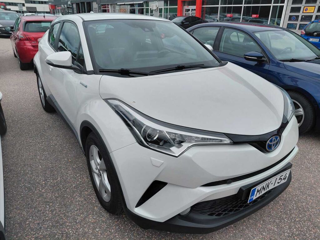Toyota C-HR 2017 Valkoinen