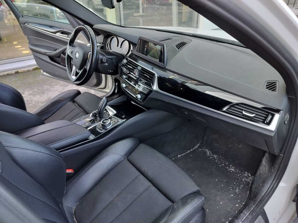 BMW 520 2018 Valkoinen