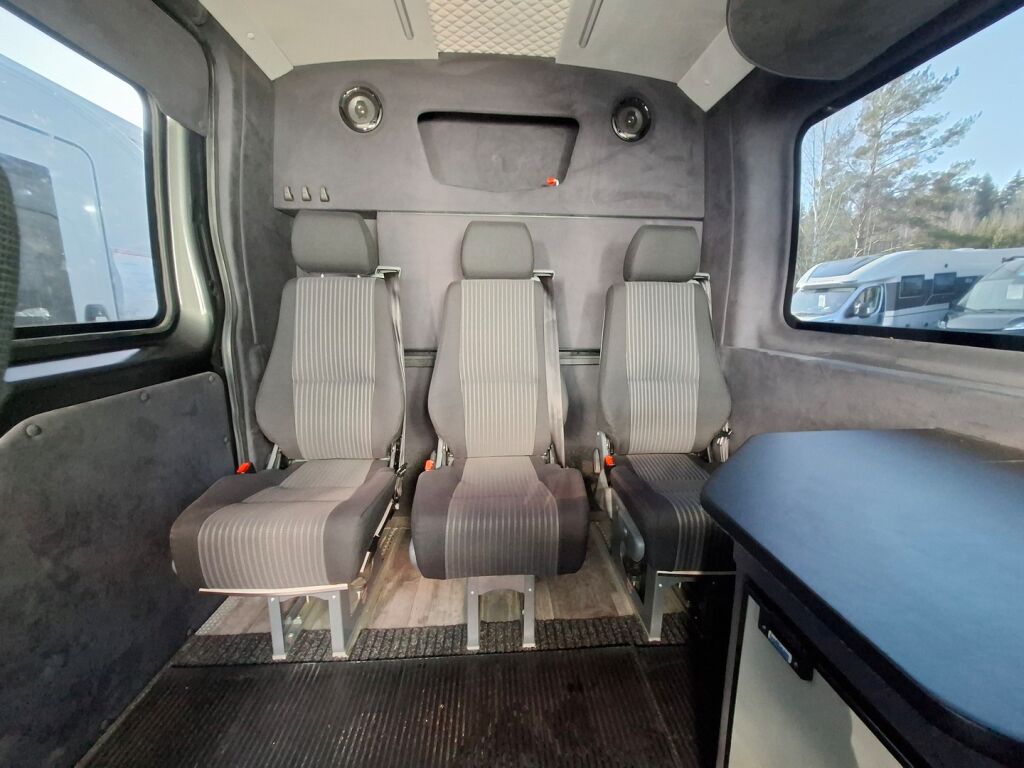 Ford Transit 2018 Harmaa