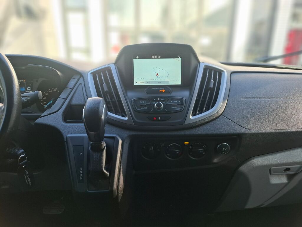 Ford Transit 2018 Harmaa