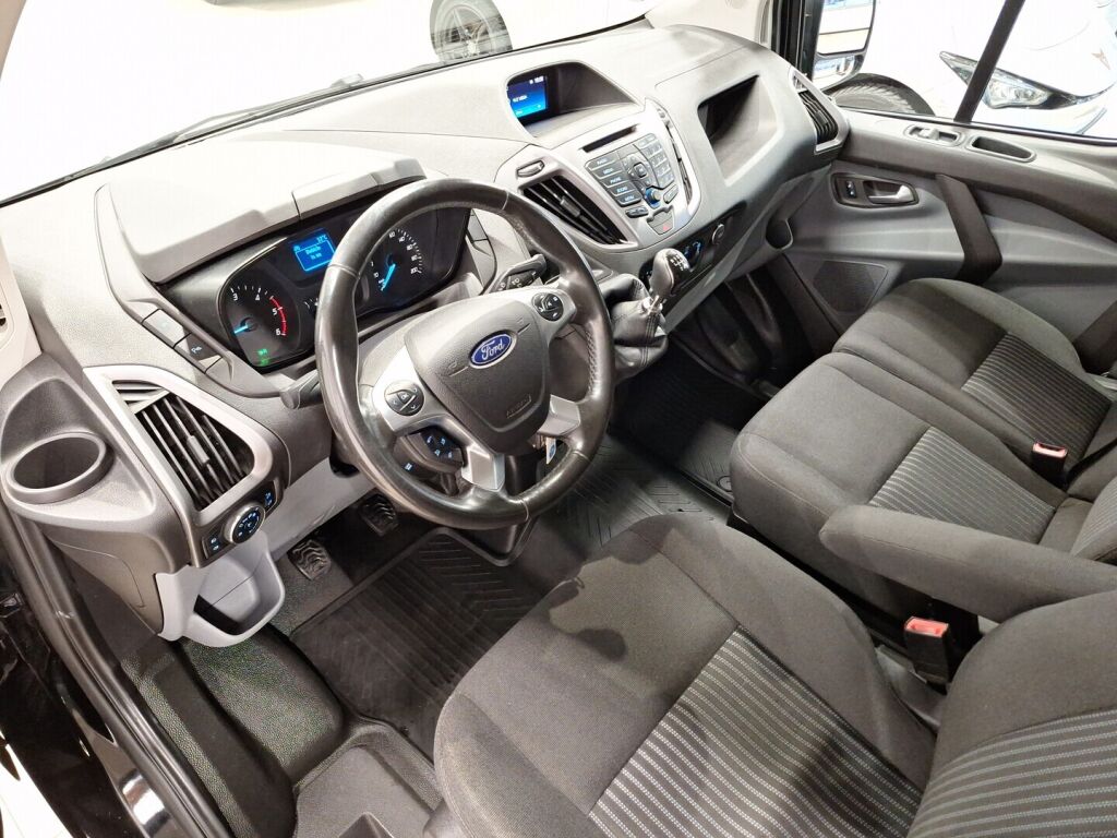 Ford Transit Custom 2018 Musta