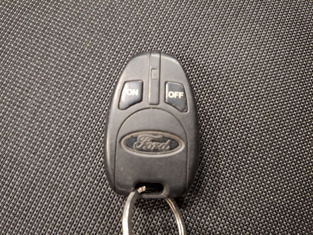 Ford Transit Custom 2018 Musta