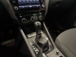 Skoda Octavia 2017 Sininen