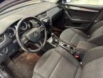 Skoda Octavia 2017 Sininen