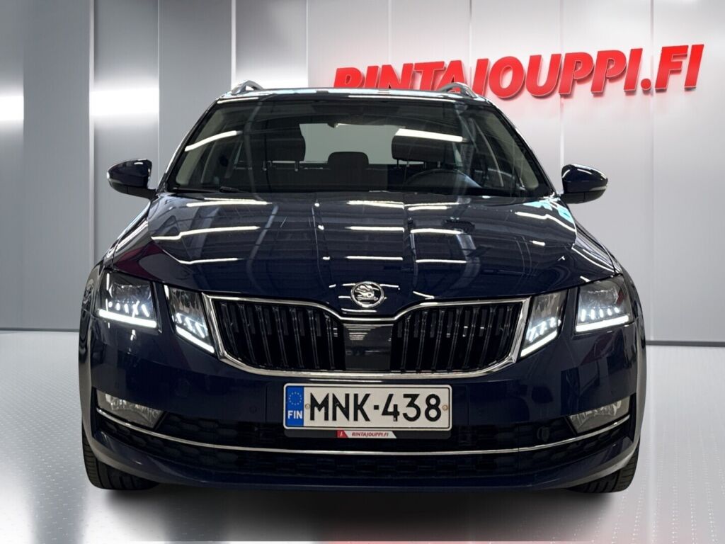 Skoda Octavia 2017 Sininen