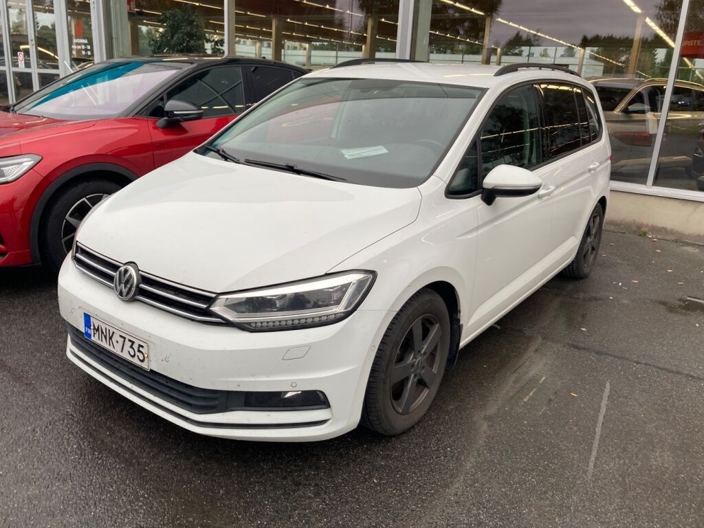 Volkswagen Touran 2018, photo 4/19