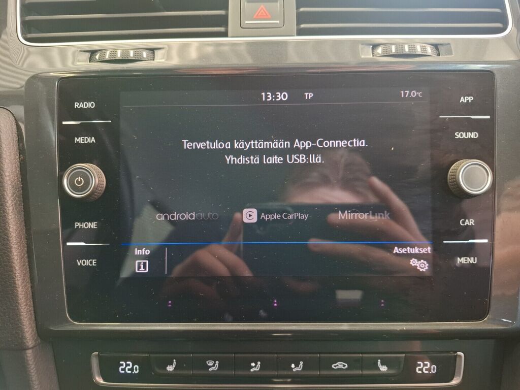 Volkswagen Golf 2017 Valkoinen