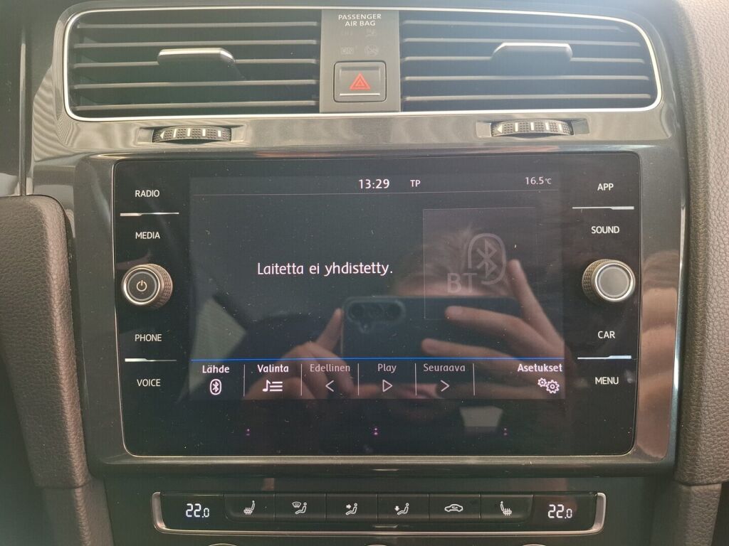 Volkswagen Golf 2017 Valkoinen