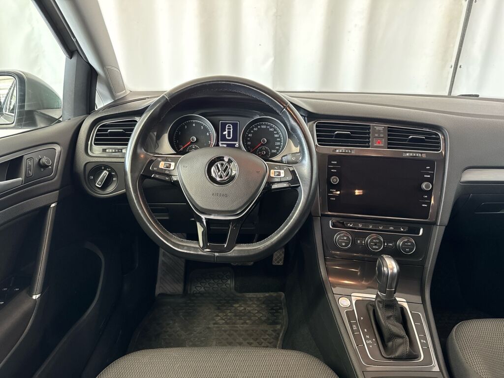 Volkswagen Golf 2017 Harmaa