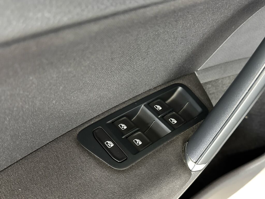 Volkswagen Golf 2017 Harmaa