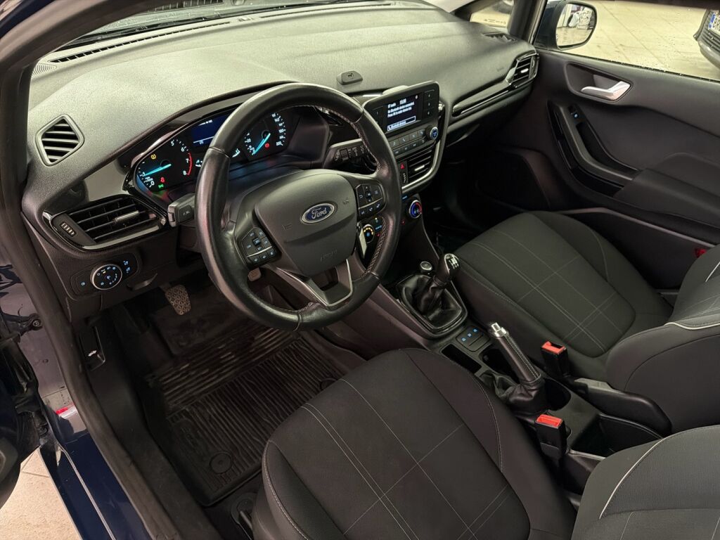 Ford Fiesta 2018 Sininen