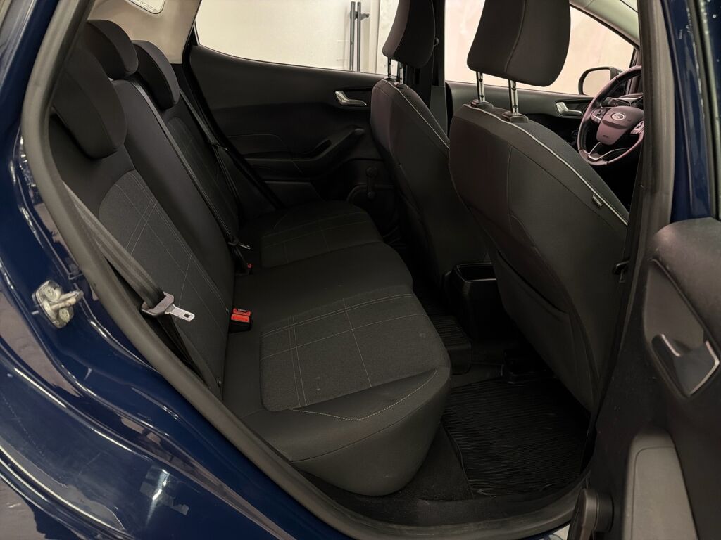 Ford Fiesta 2018 Sininen