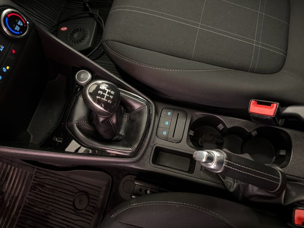 Ford Fiesta 2018 Sininen