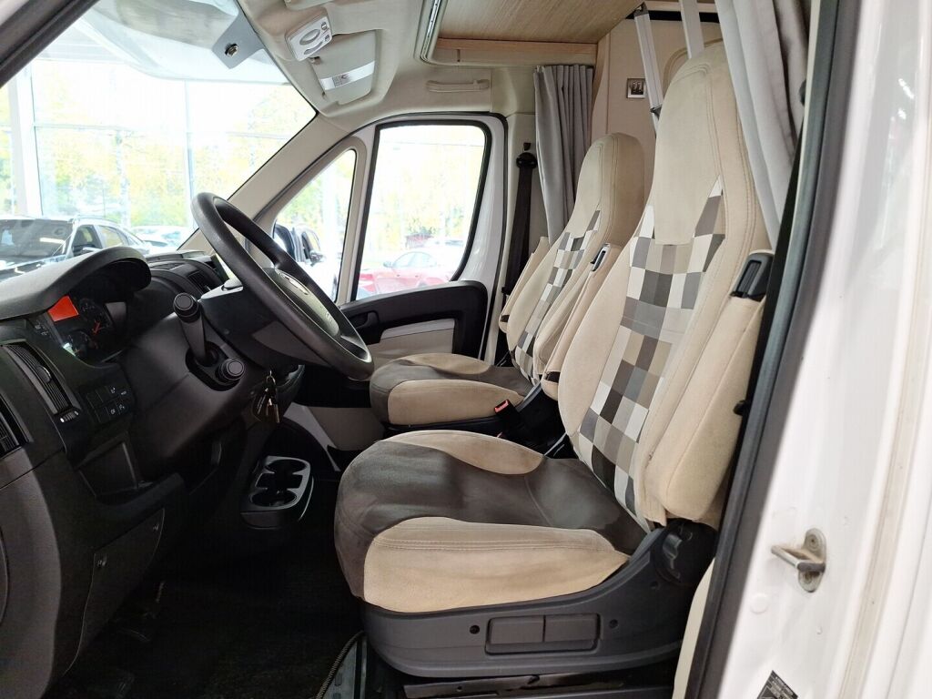 Sunlight A70 2018 Valkoinen