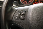 BMW 330 2010 Musta