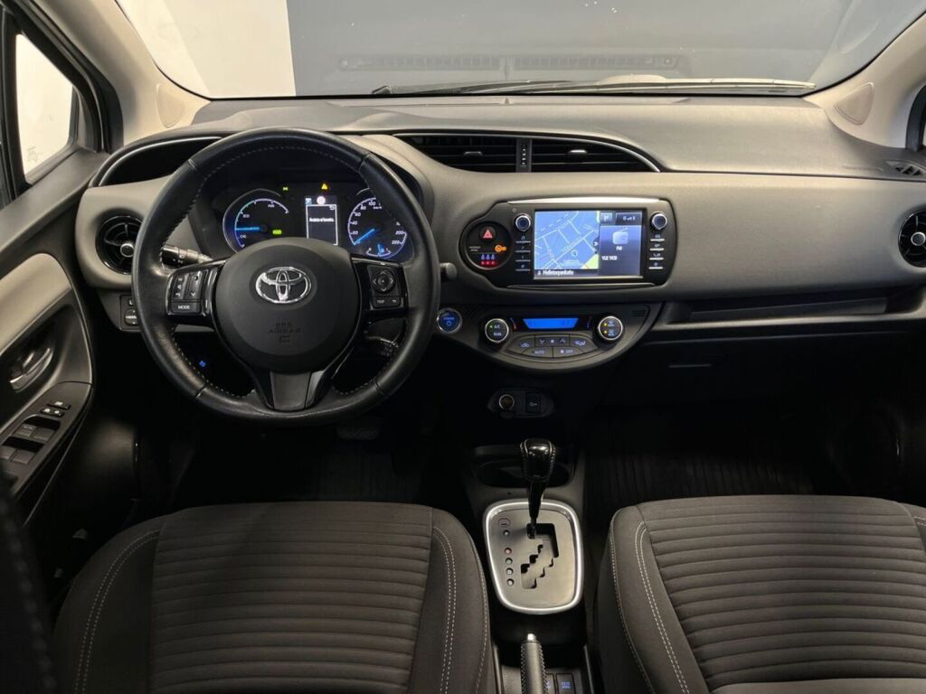 Toyota Yaris 2017 Valkoinen