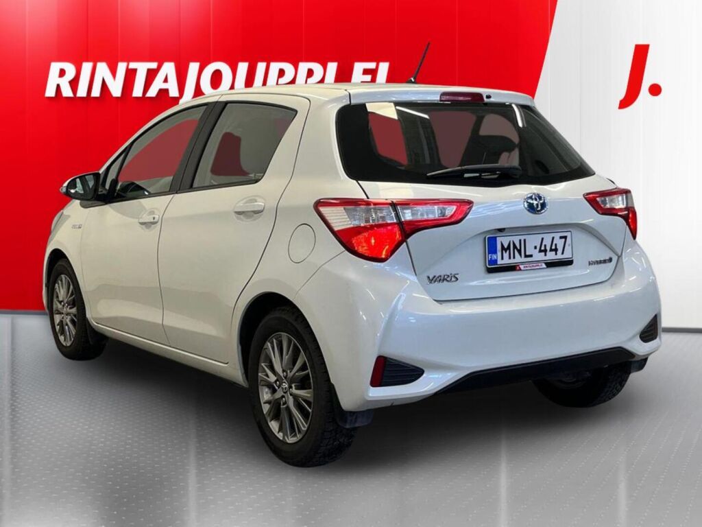 Toyota Yaris 2017 Valkoinen