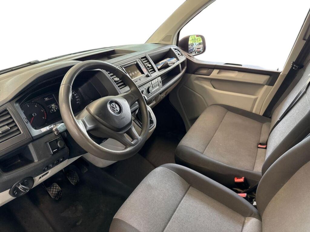Volkswagen Transporter 2018 Valkoinen