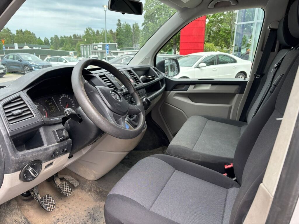 Volkswagen Transporter 2018 Valkoinen
