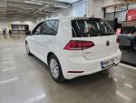 Volkswagen Golf 2018 Valkoinen