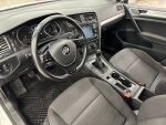Volkswagen Golf 2018 Valkoinen