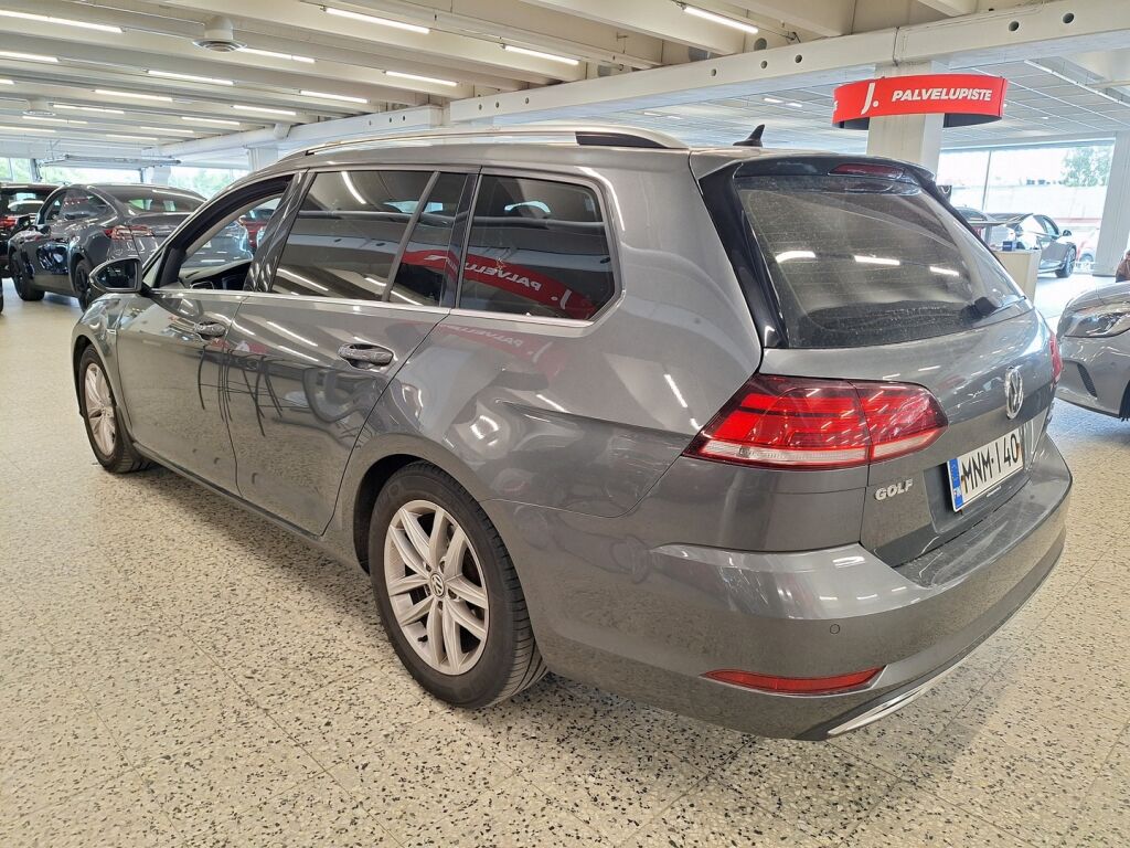 Volkswagen Golf 2018 Harmaa