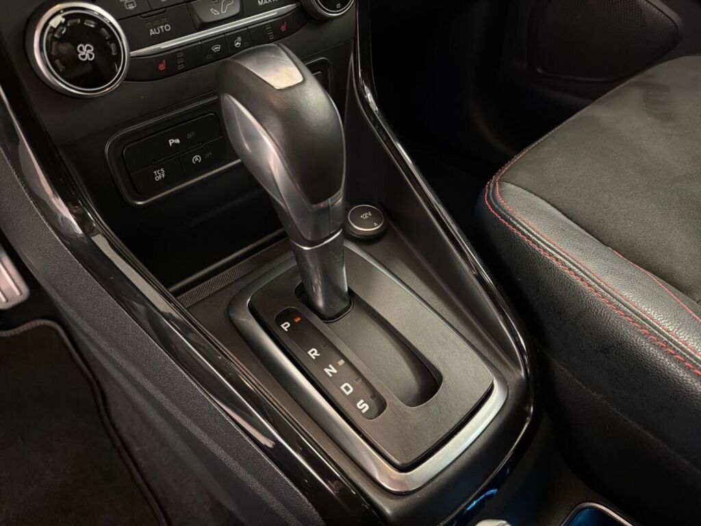 Ford Ecosport 2018 Valkoinen