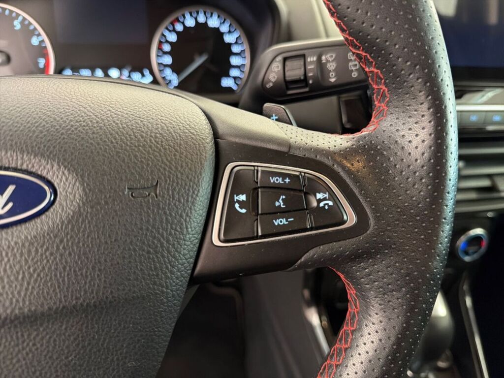 Ford Ecosport 2018 Valkoinen