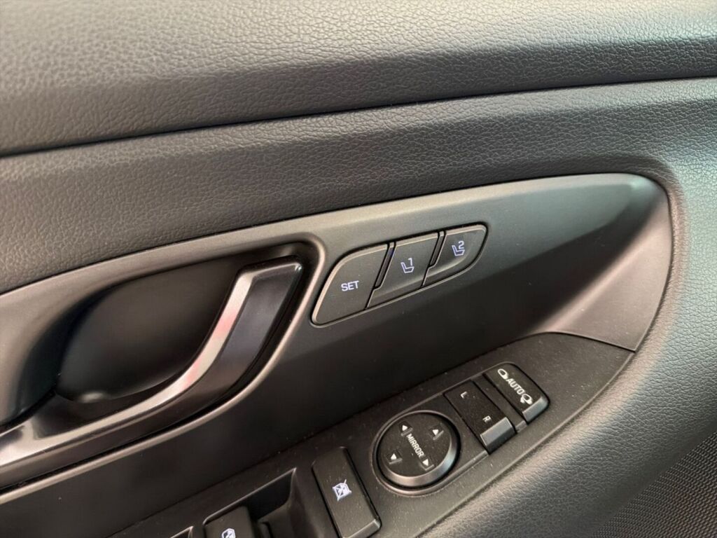 Hyundai i30 5d 2018 Sininen