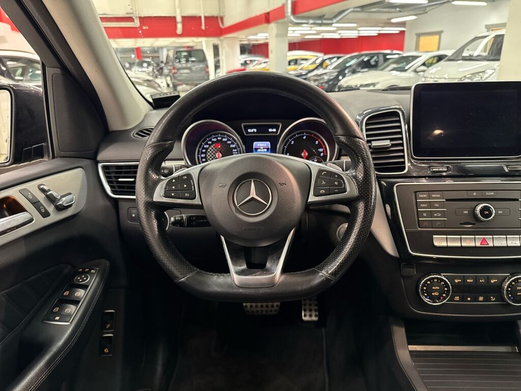 Mercedes-Benz GLE 2015 Musta