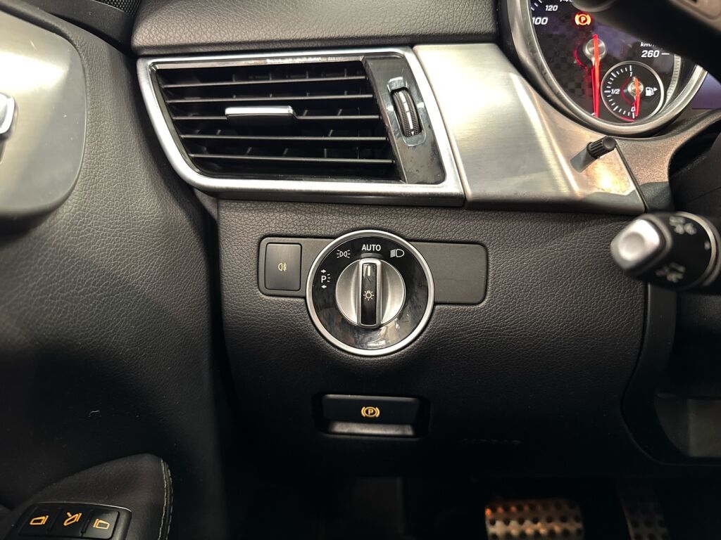 Mercedes-Benz GLE 2015 Musta