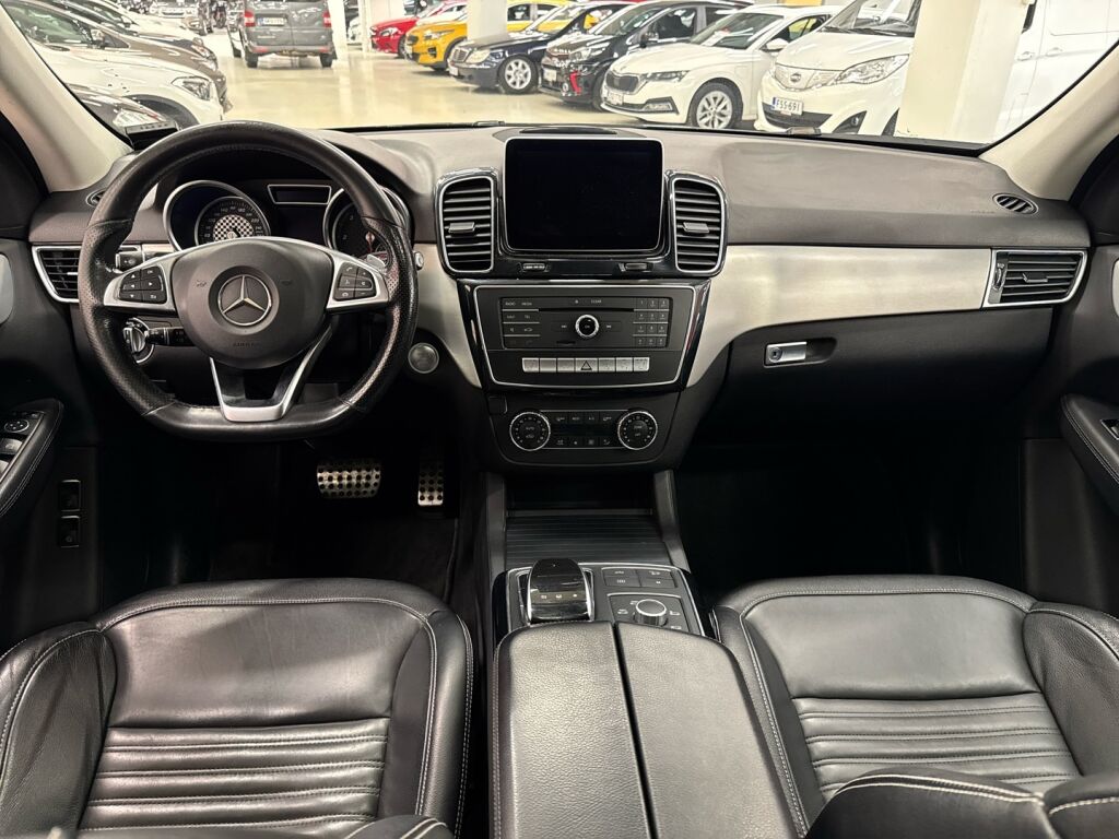 Mercedes-Benz GLE 2015 Musta