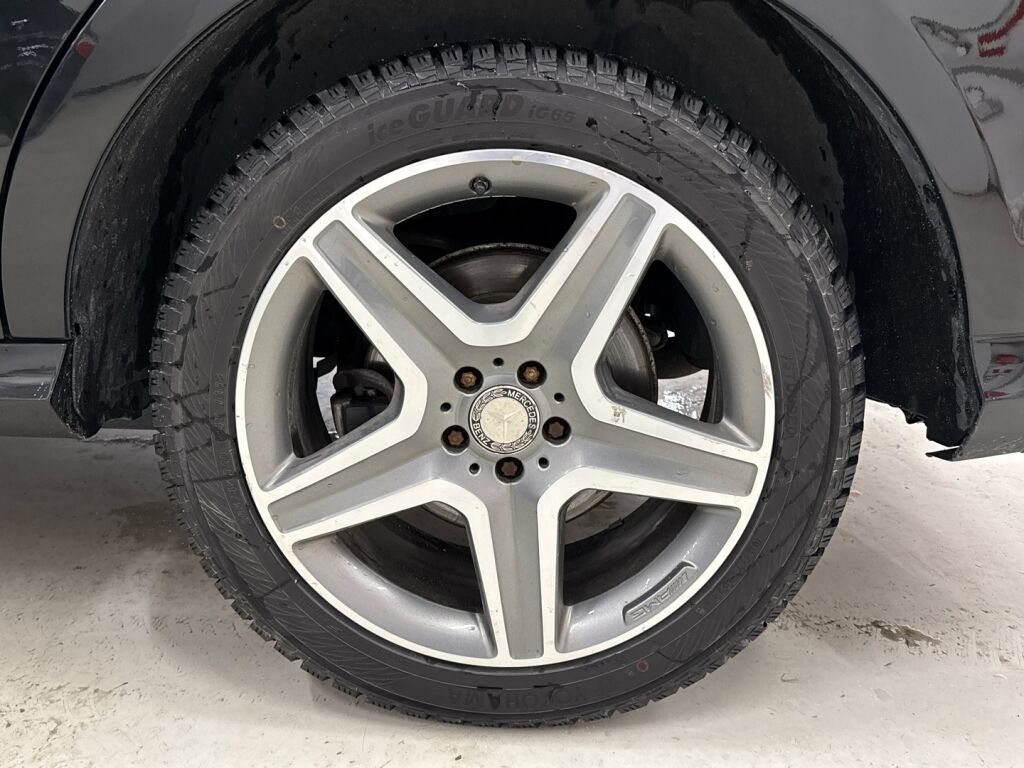 Mercedes-Benz GLE 2015 Musta