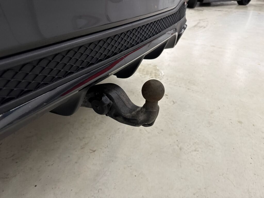 Mercedes-Benz GLE 2015 Musta