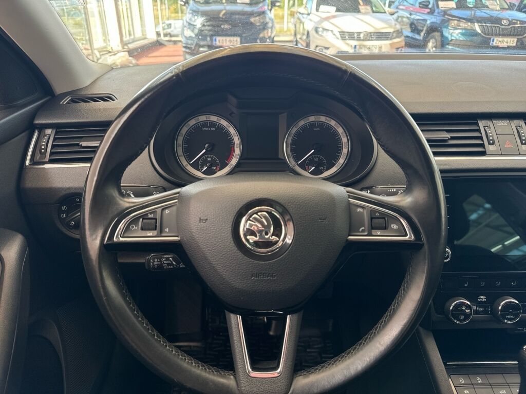 Skoda Octavia 2018 Sininen