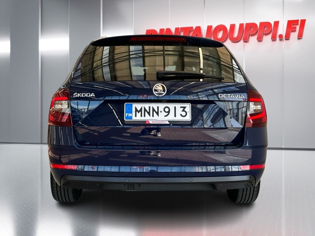 Skoda Octavia 2018 Sininen