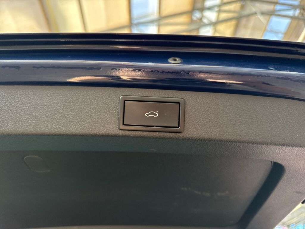 Skoda Octavia 2018 Sininen